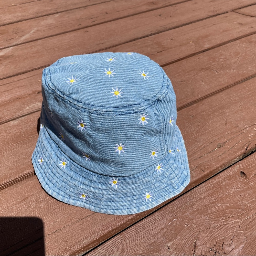 Denim Blue Bucket Hat with Daisy Embroidery